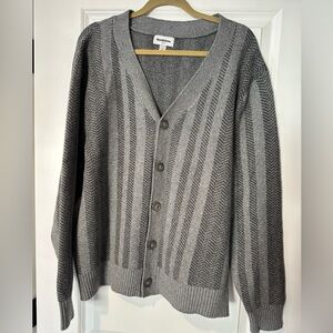 Goodfellow & Co Buttondown Sweater size Large.